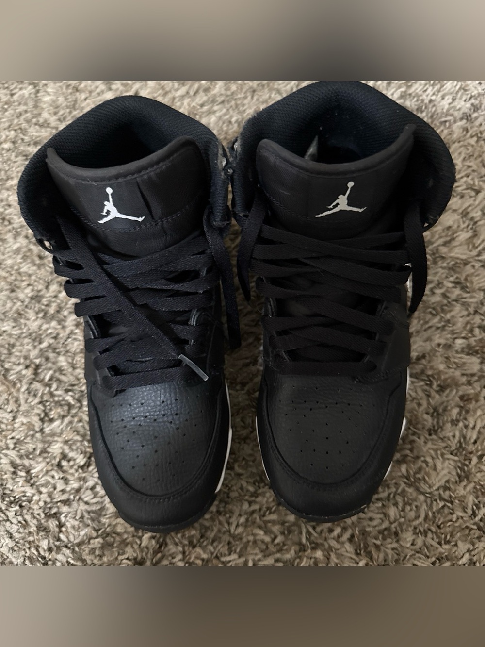 Jordan Kids Black and White Cleat Sneakers - Picture 4 of 5